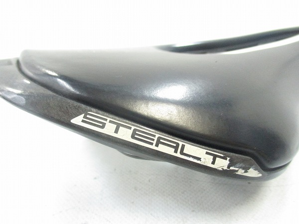 サドル STEALTH 142mm ブラック