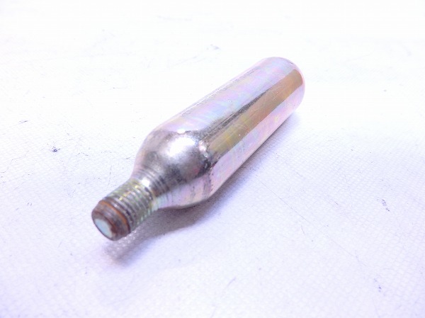 CO2ボンベ 16g ねじ式