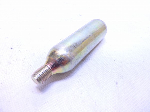 CO2ボンベ 16g ねじ式