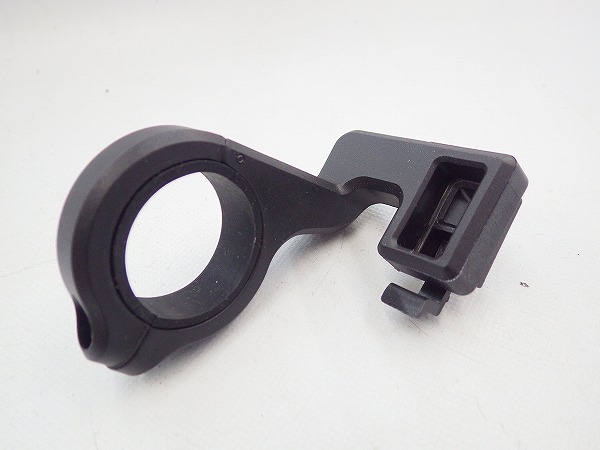ライトアダプターマウント Under Stem Mount 31.8-35.0㎜
