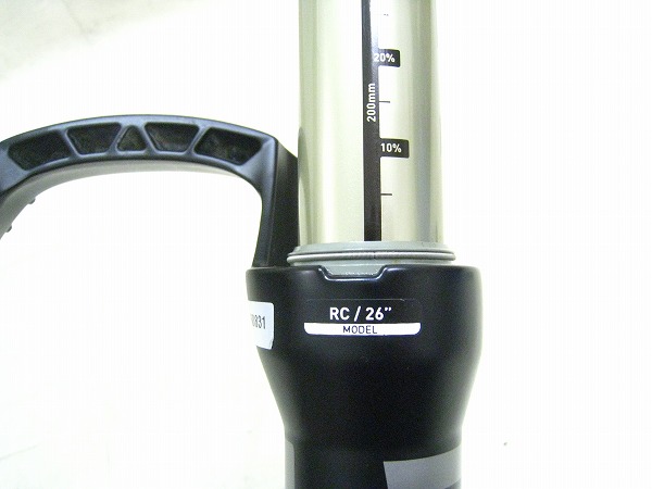 ダブルクラウンサスペンション BOXXER RC 26インチ 20mmアクスル