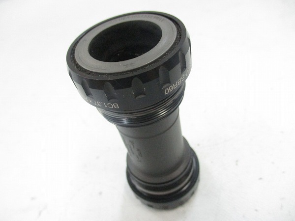 ボトムブラケット SM-BBR60 JIS 68mm