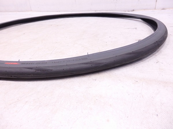 フロントタイヤ PRO ONE AERO TLE 700×28 
