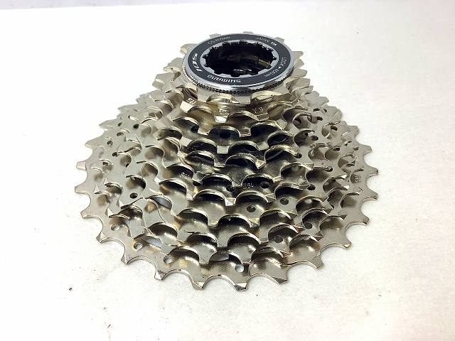 スプロケット 105 CS-R7000 11-28T 11s