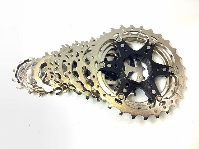 スプロケット 105 CS-R7000 11-28T 11s
