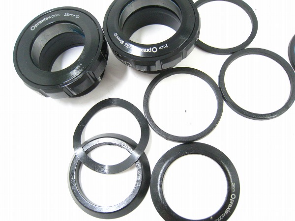 ボトムブラケット M30クランク用 JIS 68/73mm
