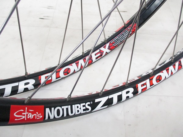 ホイール前後セット ZTR FLOW EX 559x25.5