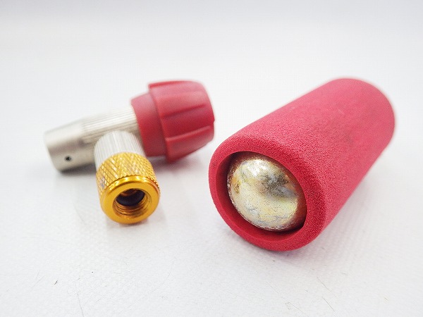 CO2ボンベアダプター＆インフレーター