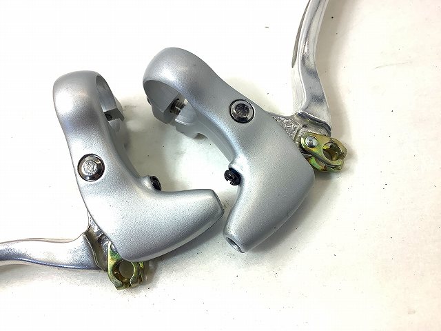 ブレーキレバー