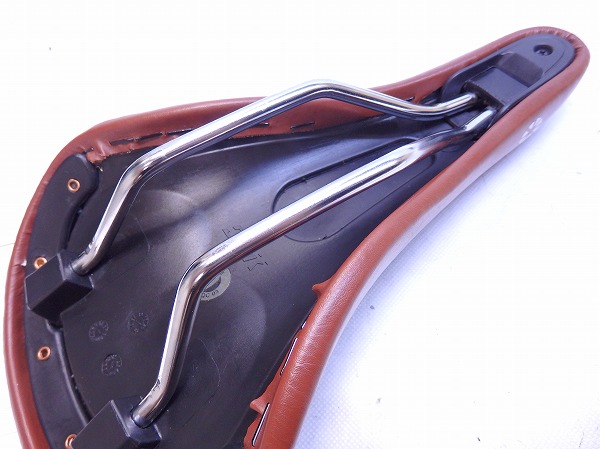 サドル DAHONロゴ スチールレール ブラウン