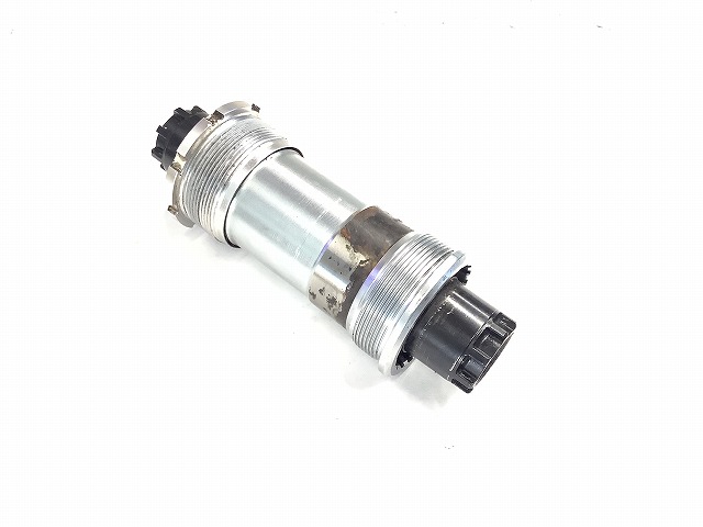 ボトムブラケット 68mm JIS オクタリンク