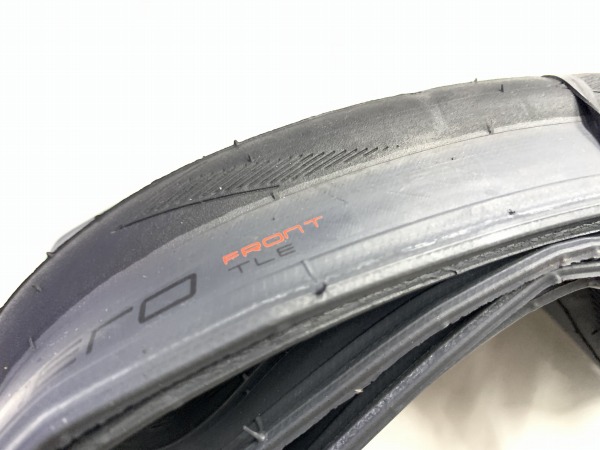 フロントタイヤ PRO ONE AERO TLE 700×28 