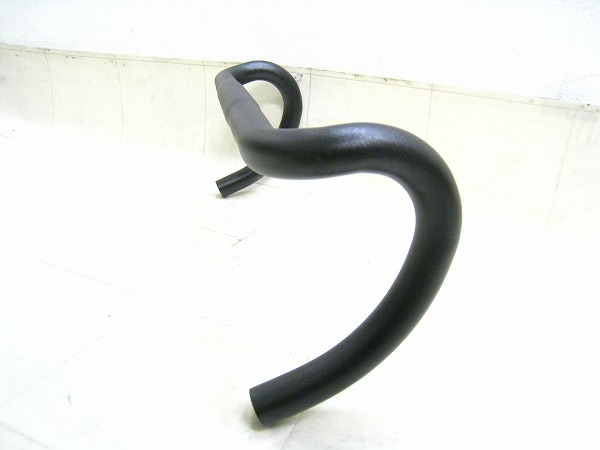 ドロップハンドル 400/26.0mm アルミ ブラック