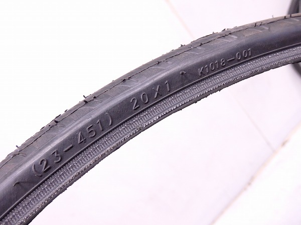 タイヤ　20×1（451）