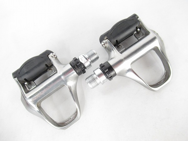 ビンディングペダル　PD-5700　105　シルバー　SPD-SL