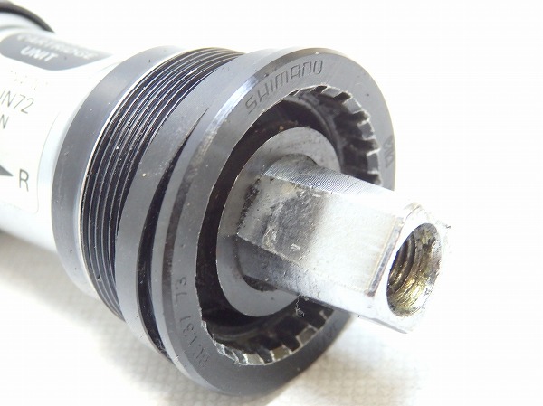ボトムブラケット BB-UN72 JIS/68-73mm/107mm/スクエア
