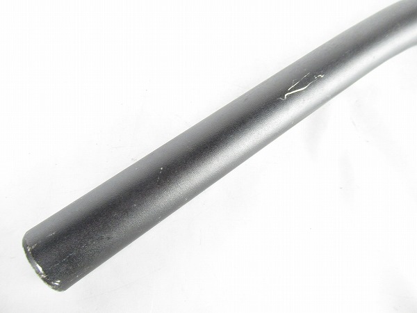 ライザーバーハンドル　ブラック　31.8mm/585mm