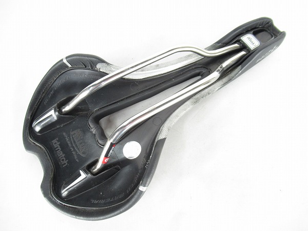サドル FLITE FLOW　Ti316レール ブラック