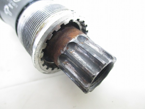 ボトムブラケット JIS 68/128mm ISIS DRIVE