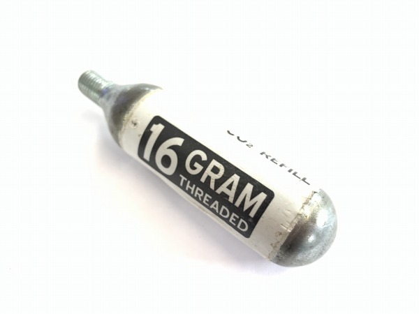 CO2ボンベ 16g ねじ切り 