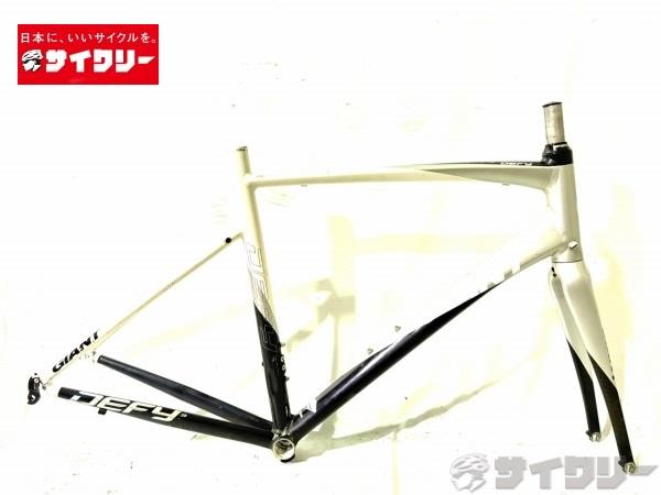 DEFY3