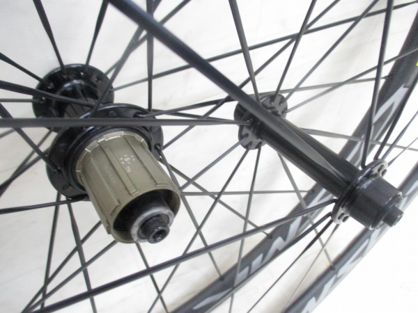 ホイールセット COSMIC PRO CARBON SL シマノフリー