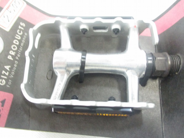 フラットペダル M-21 シルバー
