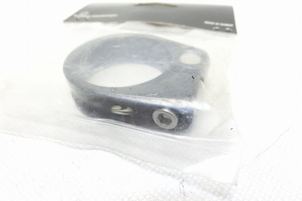 シートクランプ φ34.9mm ブラック