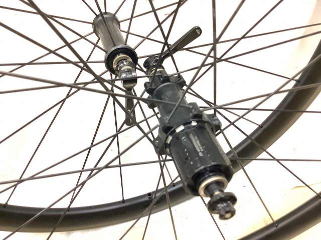 カーボンホイール前後セット BLACK EDITION 38 700c