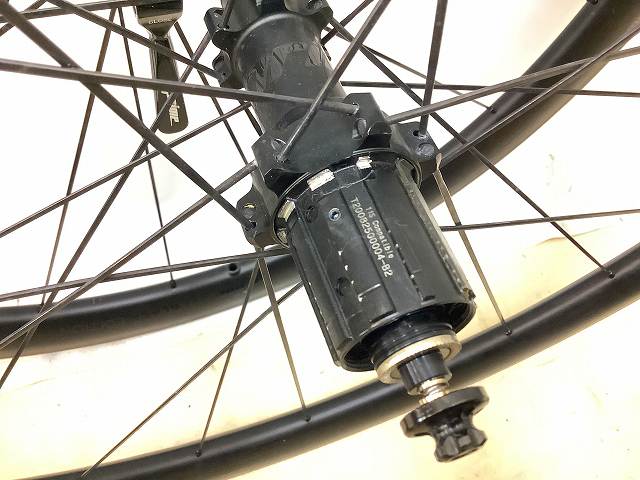 カーボンホイール前後セット BLACK EDITION 38 700c