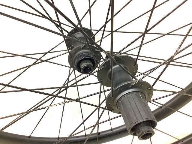 カーボンホイール AEOLUS ELITE 35 DISC  700c