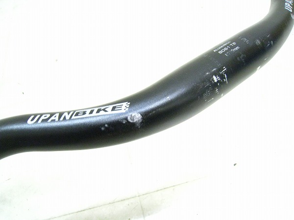 ライザーバー 660/31.8mm ※カット