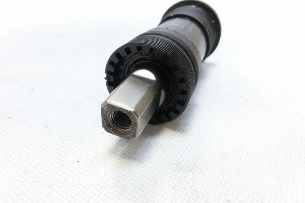 ボトムブラケット BB-UN101 JIS/68mm 123mm スクエア