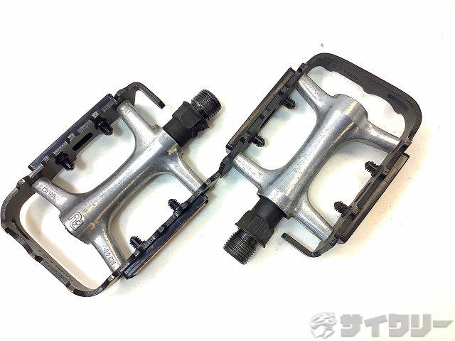 フラットペダル M248
