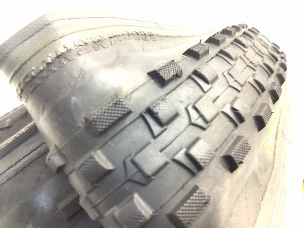 タイヤ CROSSBLASTER 700x31c