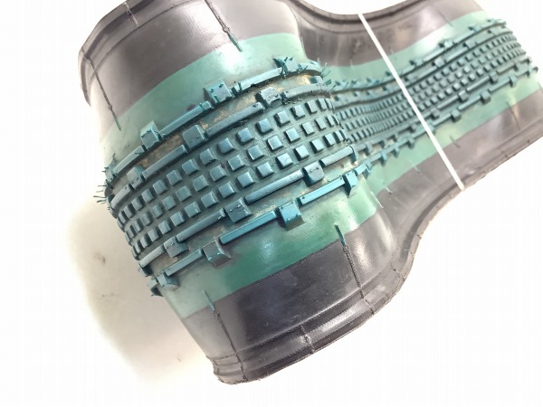 タイヤ GRAVELKING 700x32c