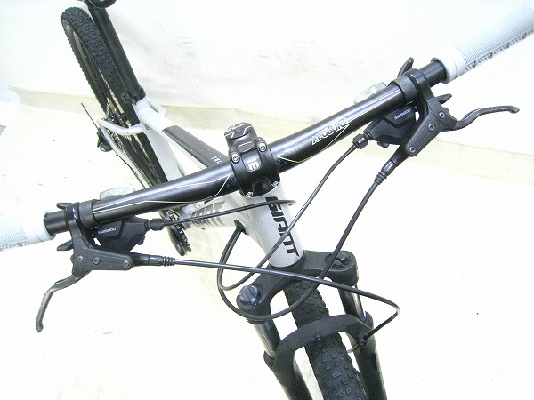 TALON2 ※ブレーキレバー歪み