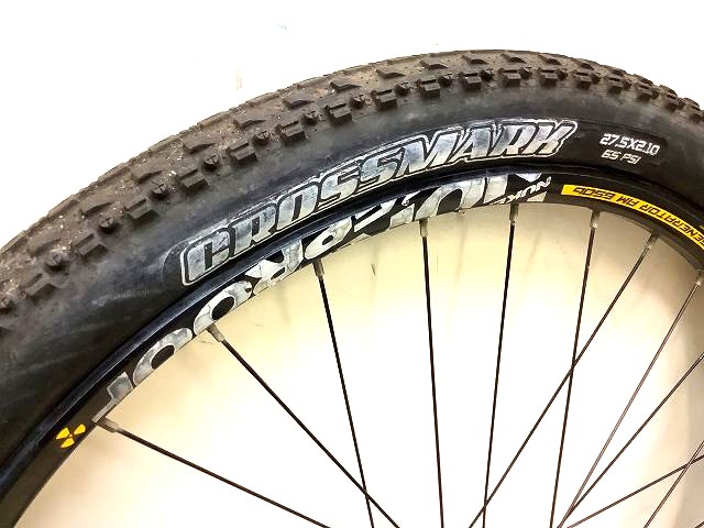 フロントホイール GENERATOR AM 650B 