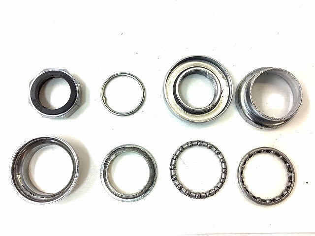ヘッドパーツ　1-1/8インチ　OS スレッド