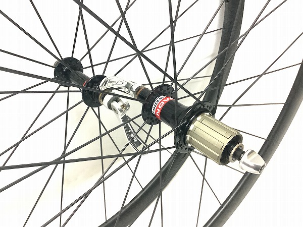 カーボンホイールセット　NOVATECハブ　チューブラー 700c　シマノフリー11s