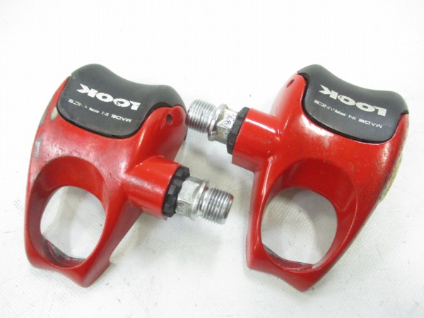 ビンディングペダル A3.1　レッド