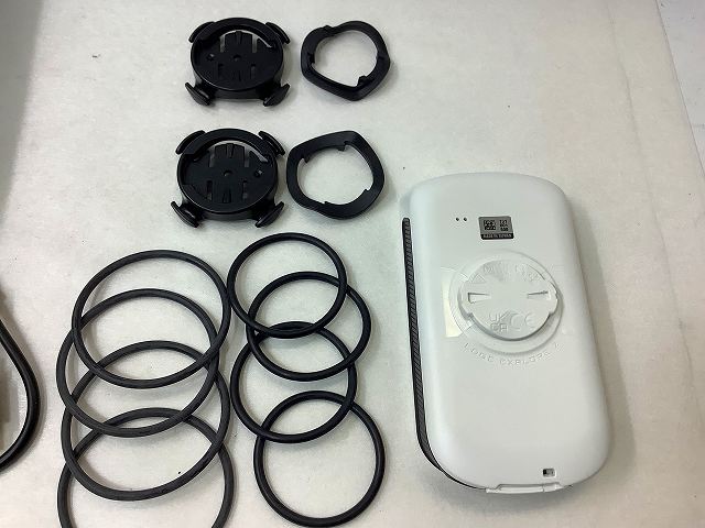 サイクルコンピュータ EDGE EXPLORE2 ※動作確認済み