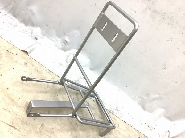 フロントキャリア シルバー（グレー）