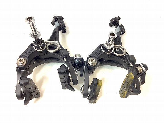 ブレーキキャリパー　DURA-ACE BR-7900