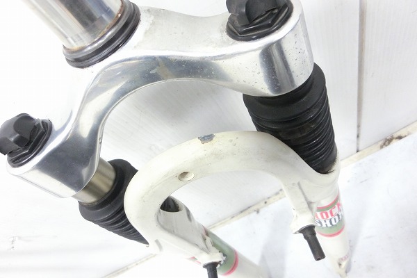 フロントサスペンション JUDY SL 26インチ/OS/190mm