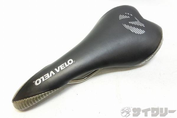 サドル CARBON CrN/Ti ALLOYレール ブラック