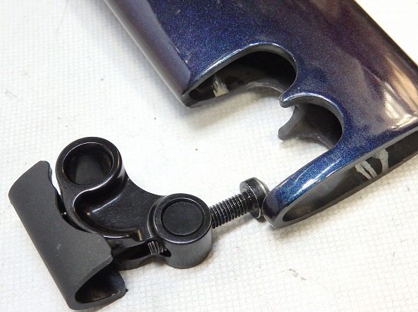 エアロカーボンシートポスト　MADONE SLR GEN7 マジョーラカラー