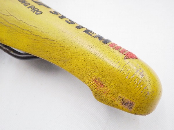 サドル CONCOR LIGHT スチールレール