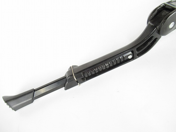 アジャスタブルキックスタンド　ブラック　24～29インチ