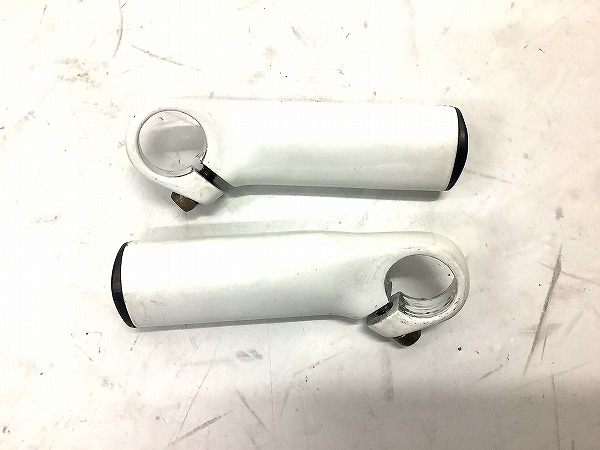 バーエンドバー　ホワイト　突出し長：100㎜